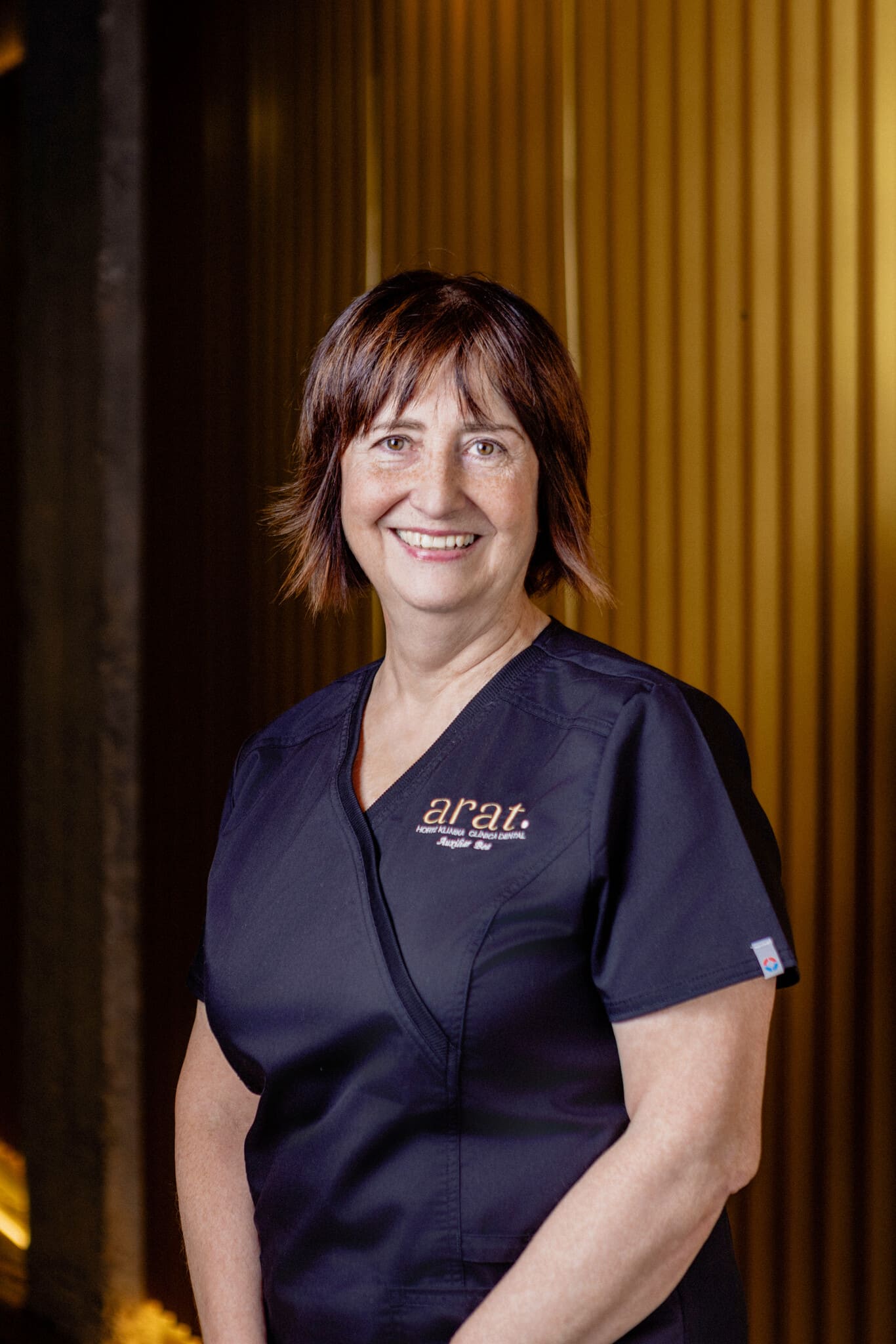 BEATRIZ ASTABURUAGA RECEPCIONISTA